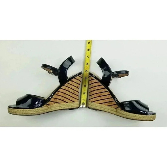 Charles David Size 8 Womens Black Patent Leather Ankle Strap Wedge Heel Peep Toe - Picture 3 of 12